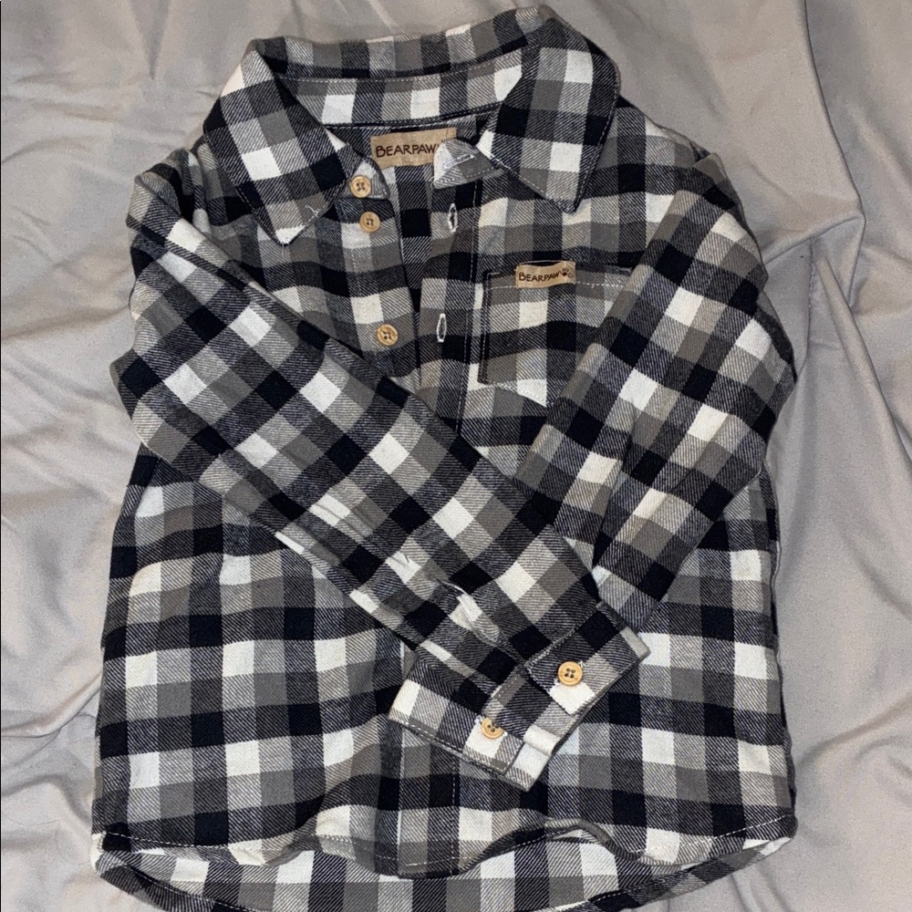 🧸NWOT BearPaw Kids Checkered Shirt - Black and White